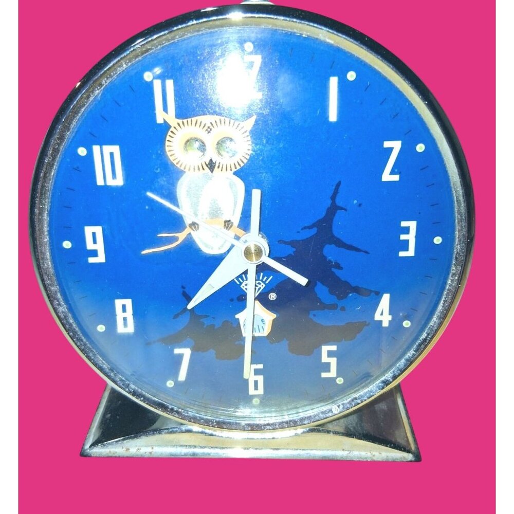 Vintage Blue Owl Design Alarm Clock With Chrome Base & Green Back Mid-Century St